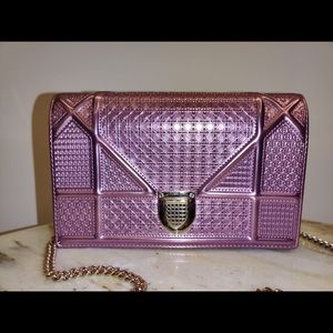 ***ORIGINAL****Dior Wallet On Chain